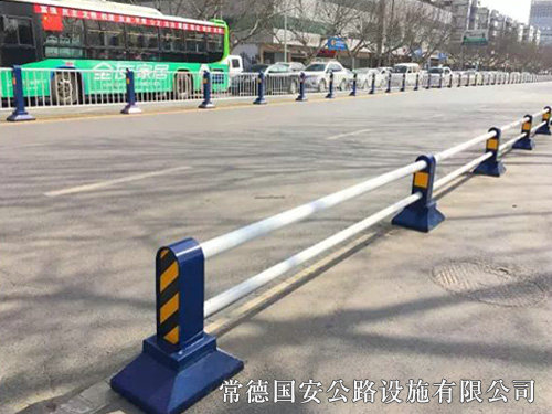 道路防撞护栏